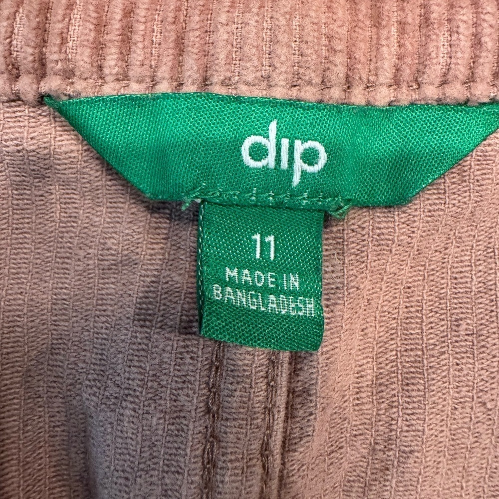 Dip Corduroy Button Front Mini Skirt Size 11 Dusty Rose Pink - Picture 4 of 7